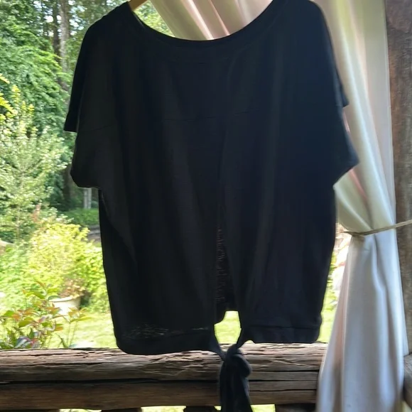 HAYDEN NWT BLACK SHORT SLEEVE RIBBED MATERIAL TOP SIZE 1XL - Picture 3 of 4